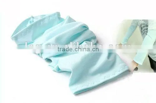 Anti-Slip Grip Stretch Outdoor Sport UV Sun Protection Full Arm Cover with Thumb Hole Arm Sleeve