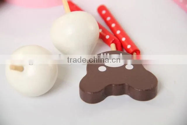 Wooden ketchen toy cake play set