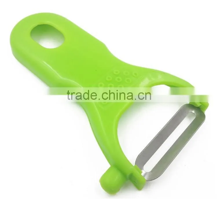 Fruit peeler