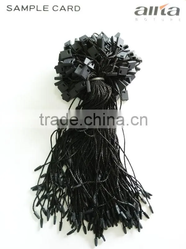 Allta Group wholesale cheap black white univeral plastic hang tag garment seal tags