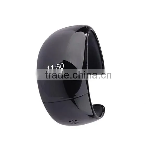 2014 Best Fashion bluetooth smart watch bracelet