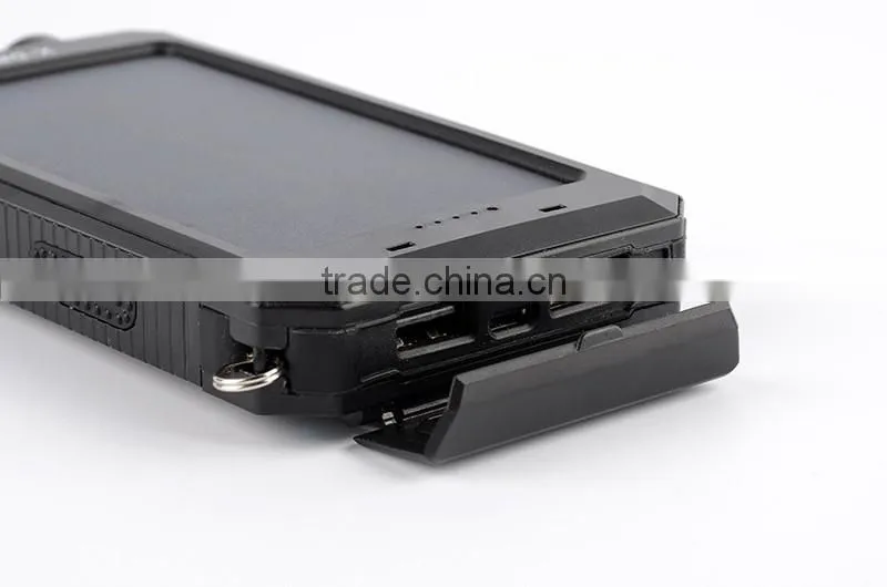 2016 New IP68 waterproof 10000mah mobile solar charger power bank with led light