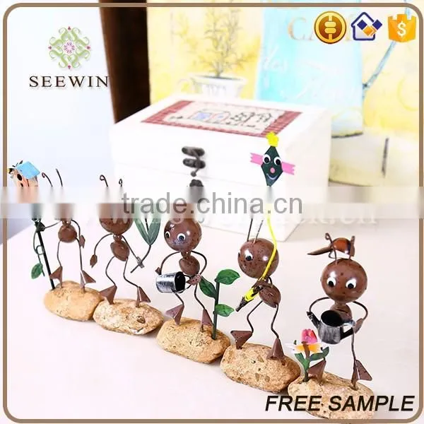 2016 Cartoon character realistic animal figurine toy