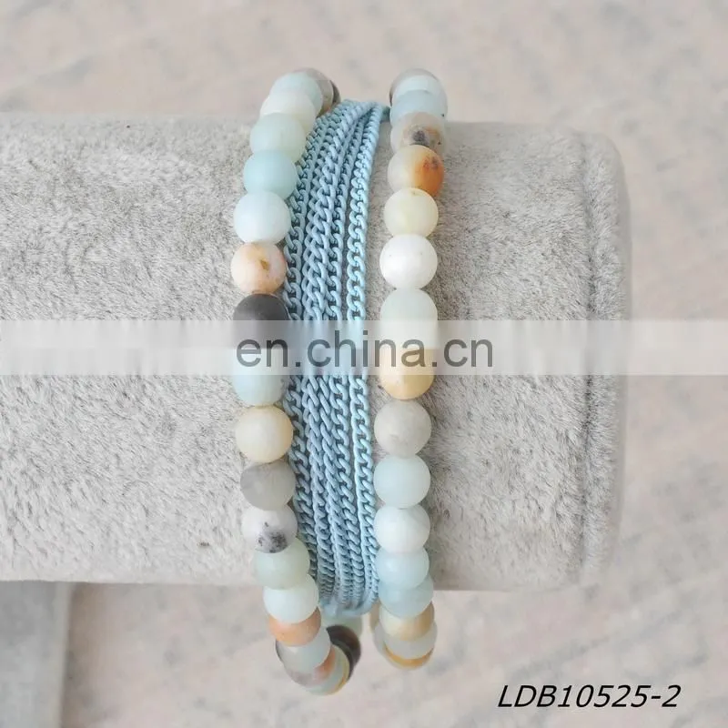 Sequin green agate chip stretch bracelet
