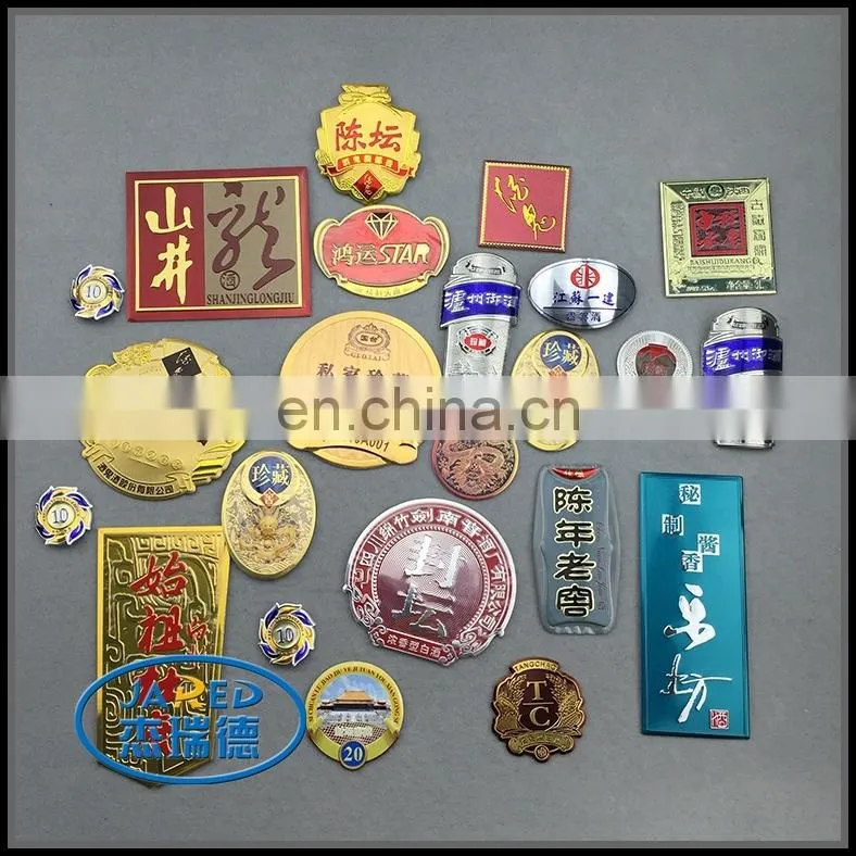From china manufacturer russian lapel pin