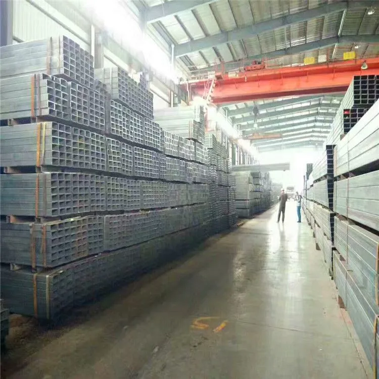 16Mn Iron square Pipe Factory Prices Iron Pipe 6 Meter