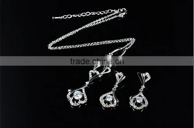 Fashion Elegant Crystal Shaped Necklace Earring Jewelry Set