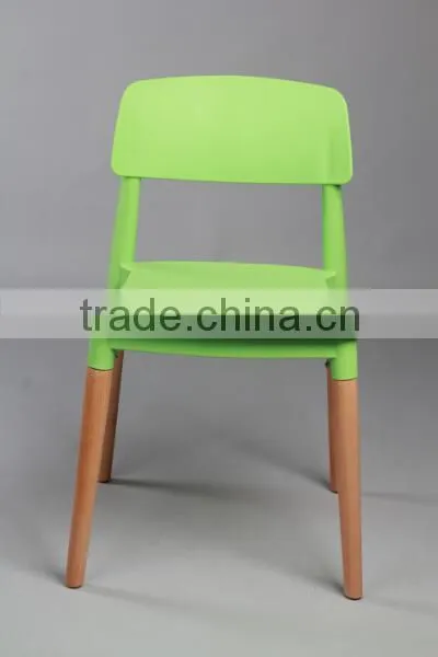 heavy-duty plastic hotel banquet chairs with wood frame 1561b