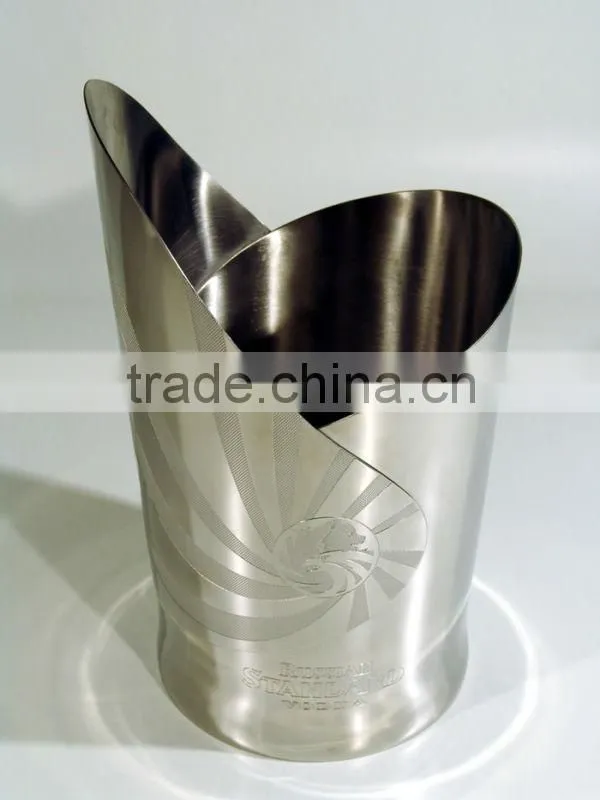 RUSSIAN STANDARD VODKA BOTTLE COOLER