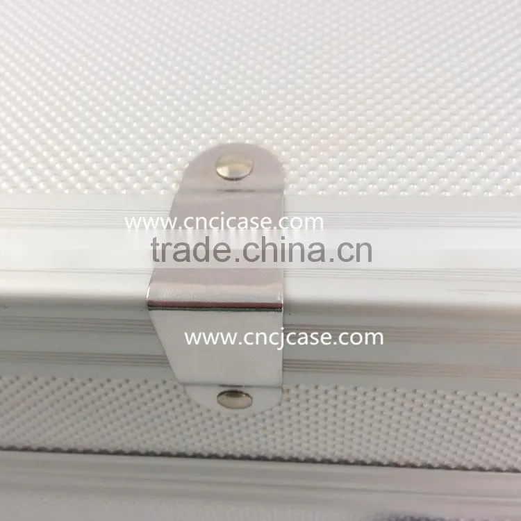 High quality the cheapest price aluminum flight case with strong handle and safe loocks