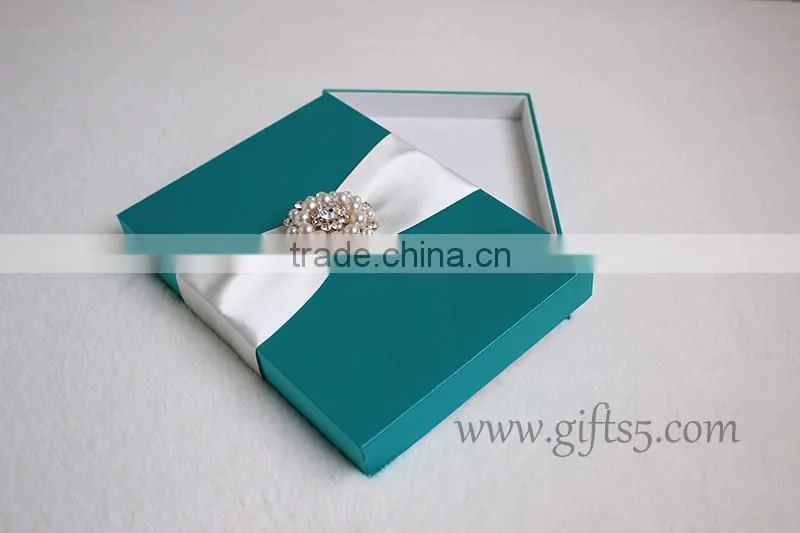Gorgeous Silk Box Wedding Invitations Card Box Wholesale