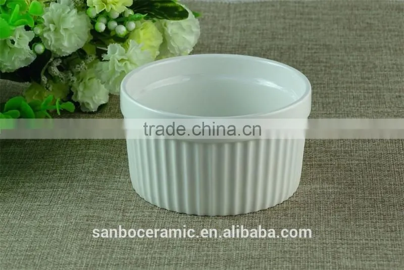 Wholesale white round porcelain ramekins ceramics Round Ramekin for Restaurant hotel oven microware safe