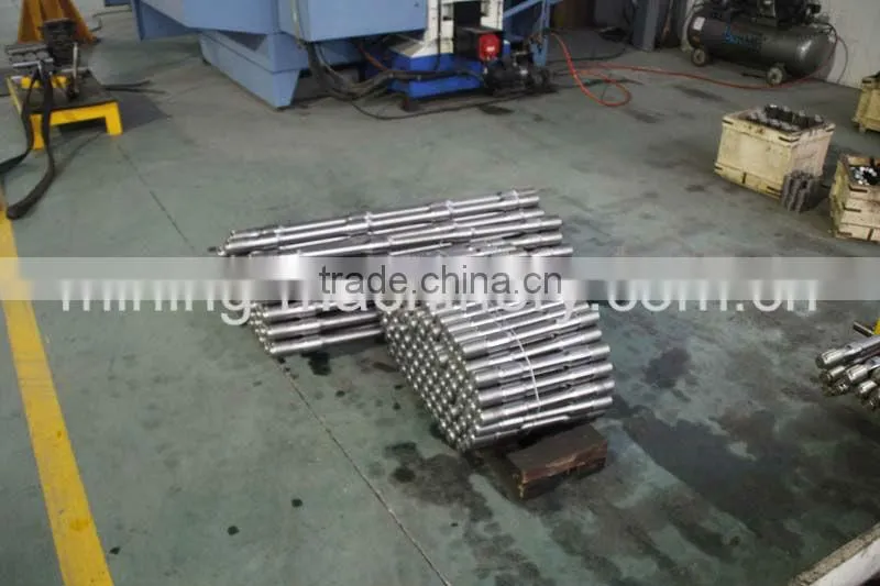Teisaku TR210 hydraulic hammer through bolt