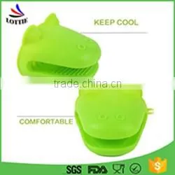 professional FDA Approved silicone oven gloves Heat Resistant Silicone BBQ Gloves /silicone mitts