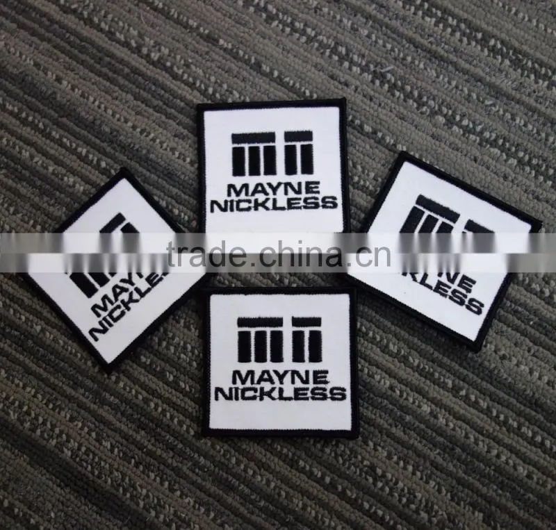 2017 China customized logo high quality washable garments embroidery patches badges