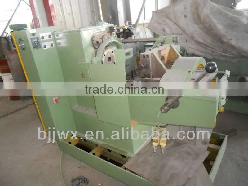 Bolt Screw Tapping Machine