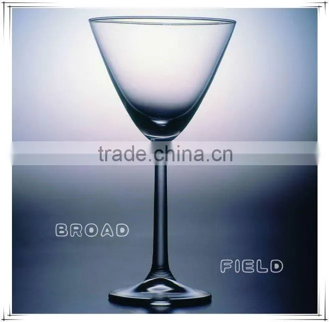 Disposable plastic crystal wine glass