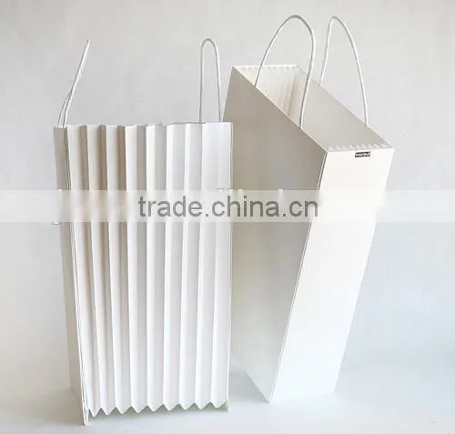 Customized paper gift bag&craft paper bag with your logo(Factory sale price)