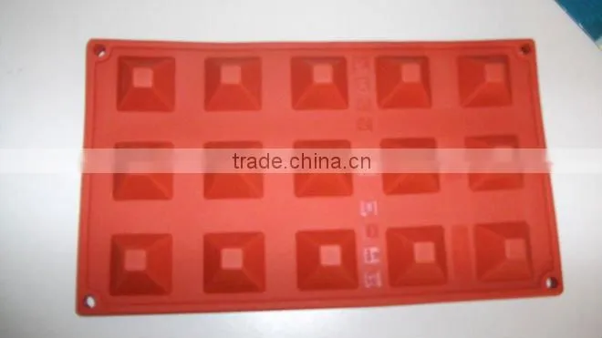 15 cups cylinder-shaped tray,red color bakeware cake mold