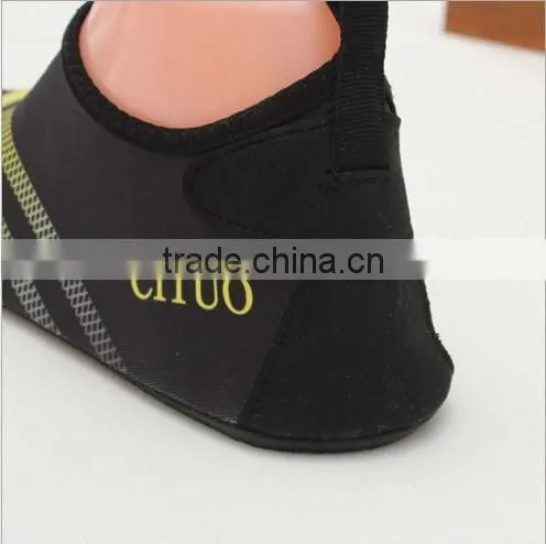 whole sale fashionable summer beach breathable skin shoes