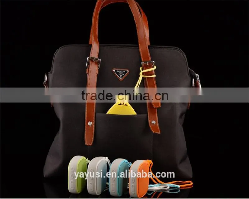 New arrival,mini bluetooth mobilephone speaker With phone camera control fuction