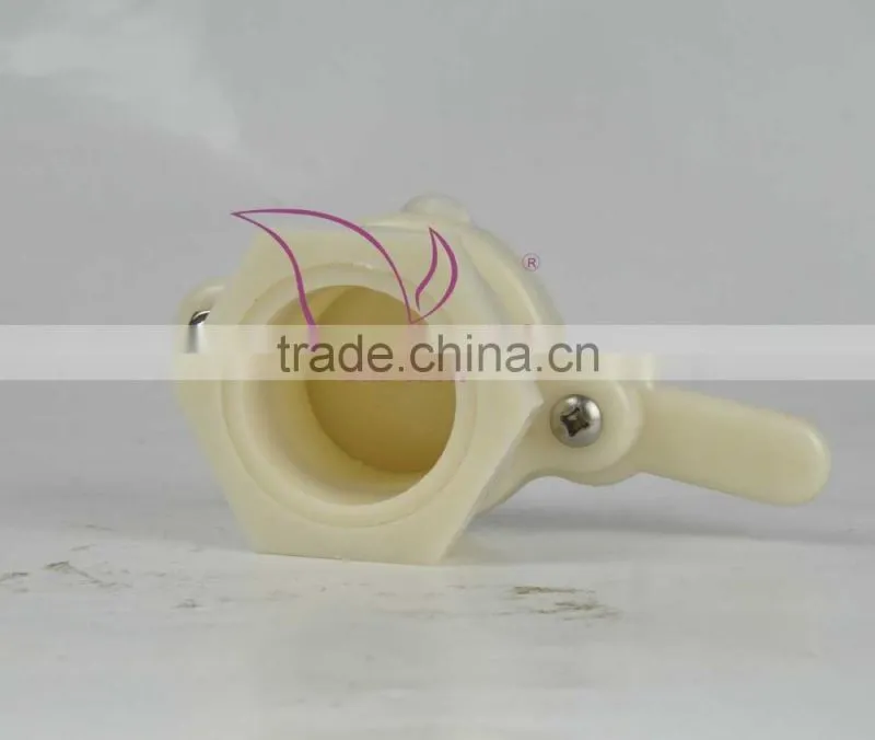 Plastic bee honey extractor gate/bee honey tape