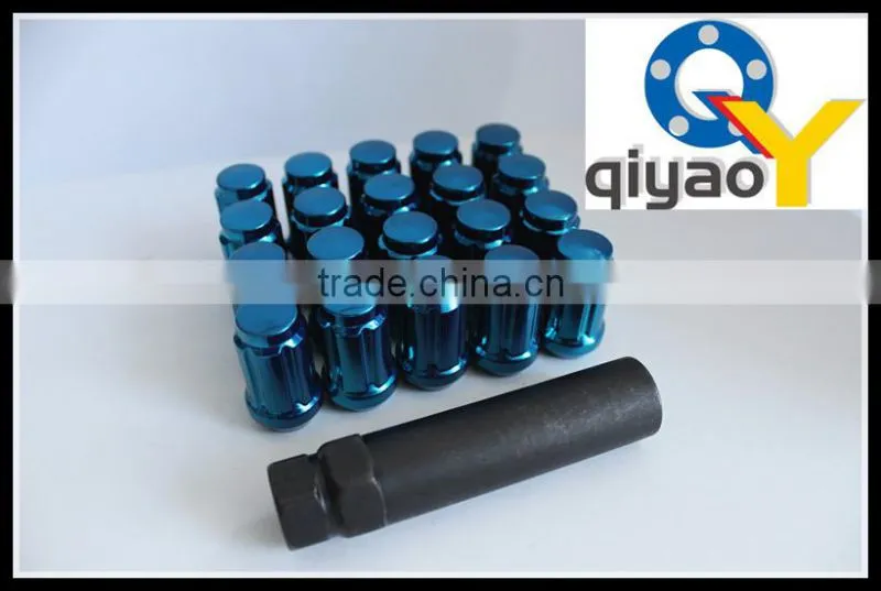 Aluminum colored car wheel cover locks&nuts