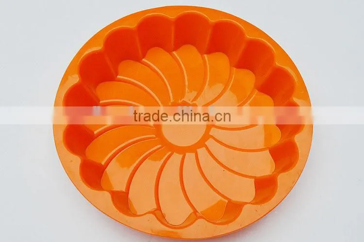 YangJiang factory manufacture Popular useful eco-friendly Nonstick silicone cake mold