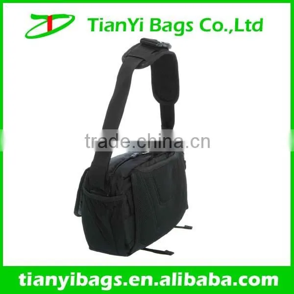 Travelling shouder strap elegant waist bag