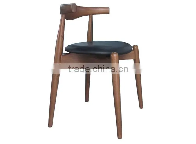 D033 Bridal chair