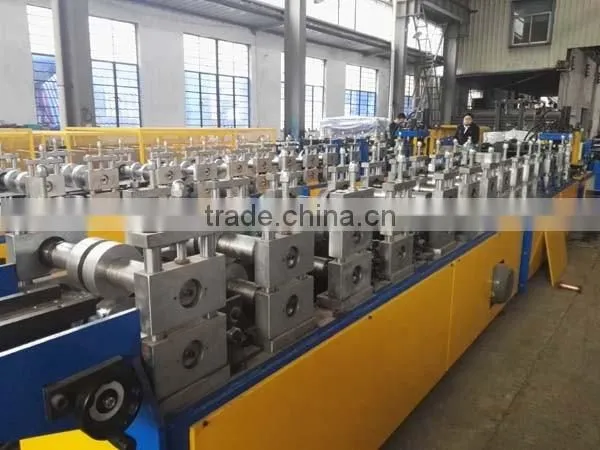 Automatic Fast Change Good Quality C Z Purlin Roll Forming Machine With High Speed