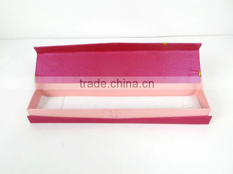 single oblong shape deployable girl box jewelry box