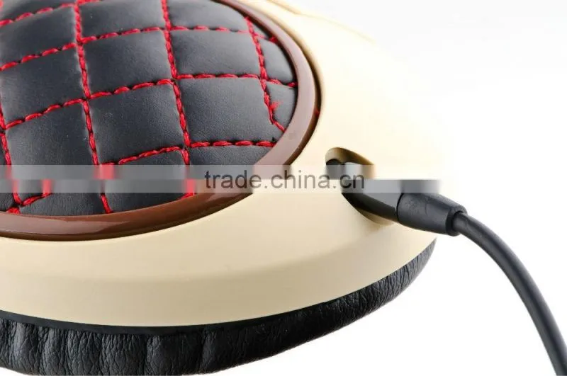 High Quality wired stereo mobile Headphones