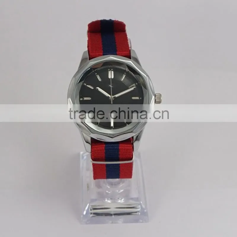 2015 Fashion nylon Changeable Band Watch with Best Men Wrist Watch Low Price