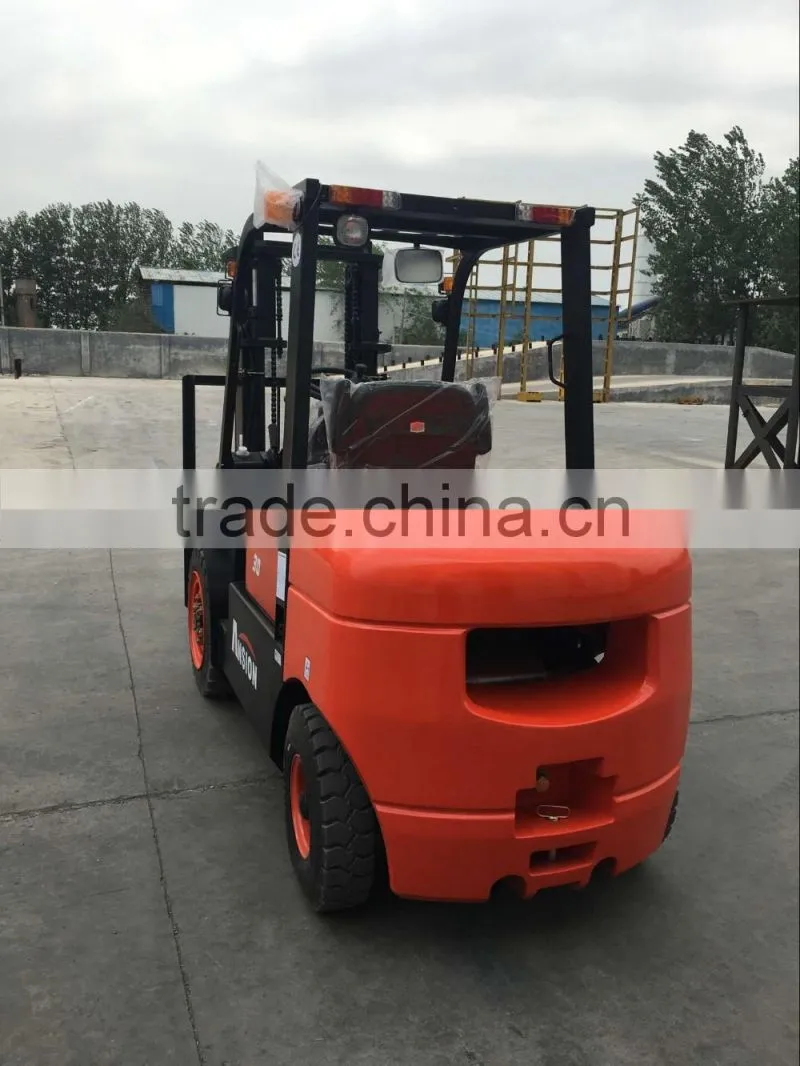 Warehouse Industrial 3 ton diesel forklift truck with JAPAN engine