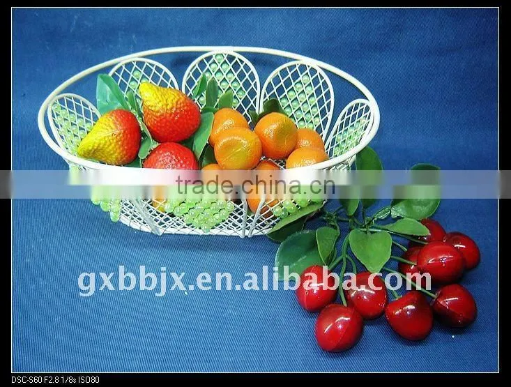 Egg shaped creamywhite decorative with green pearl storage strawberry baskets
