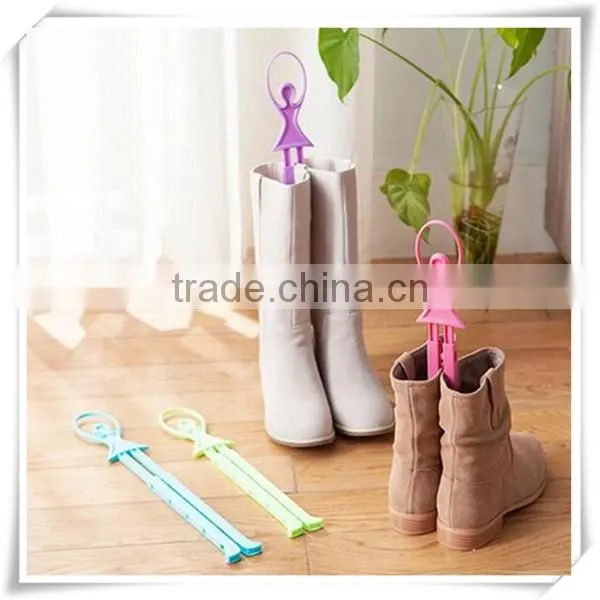 Hot selling Retractable shoe bracket shoe tree , home furniture length boots plastic adjustable shoe tree manufacturer