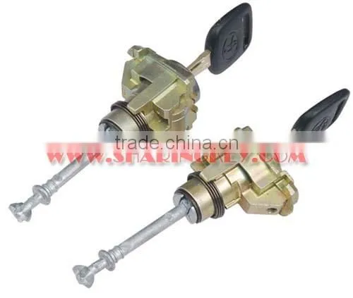 High quality Left Door Lock for Toyota Corolla