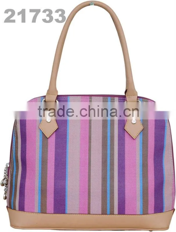 2012 the newest and fashion in colourful lady PVC handbags