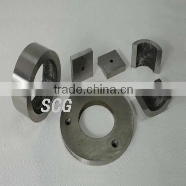 Alnico magnet