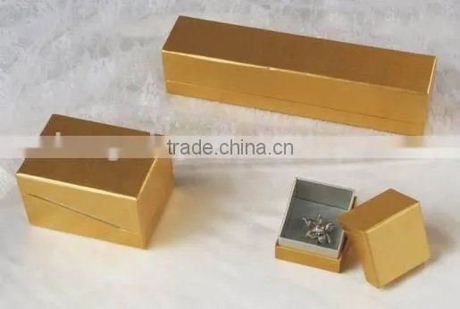 HM-ZD240 Automatic Earring Box Maker