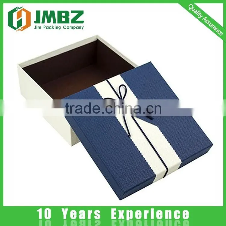 Recyclable Feature and Art Paper Material luxury packaging boxes