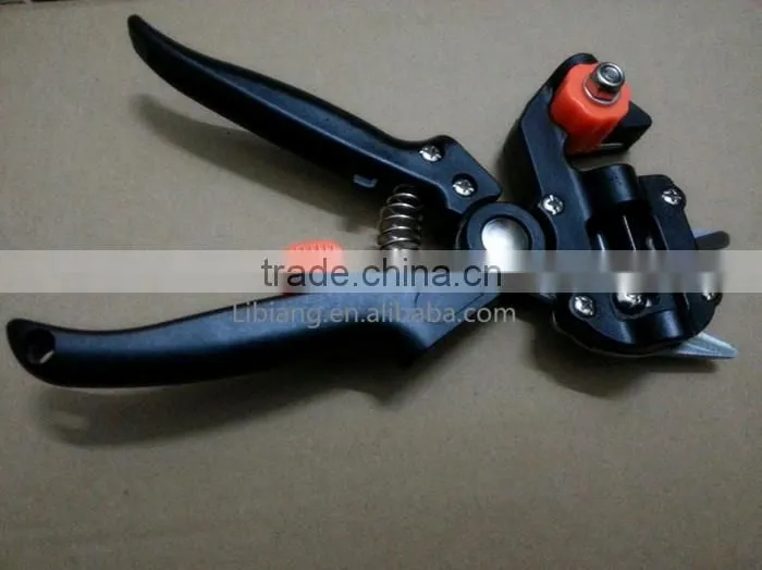 garden scissors