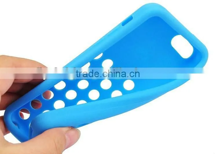 Circular Hole Design Silicone Case for Iphone 5C