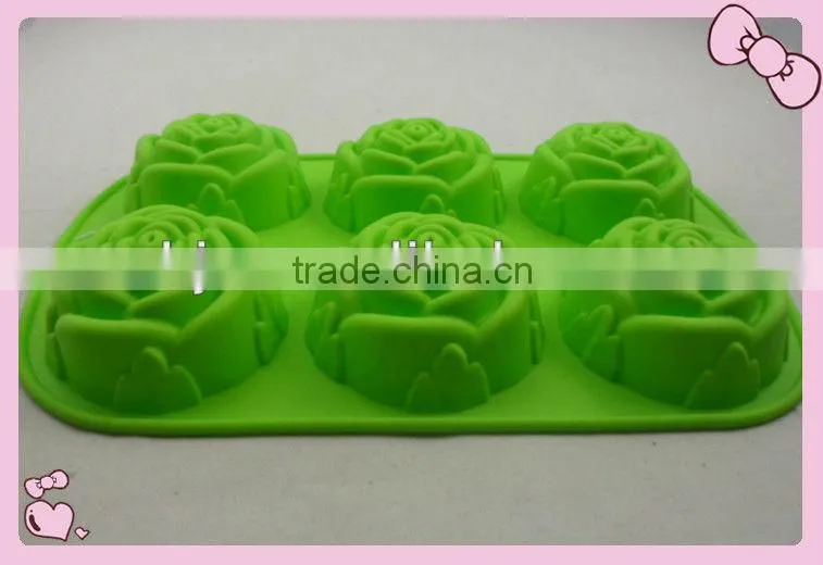 cartoon shaped silicone cake mould
