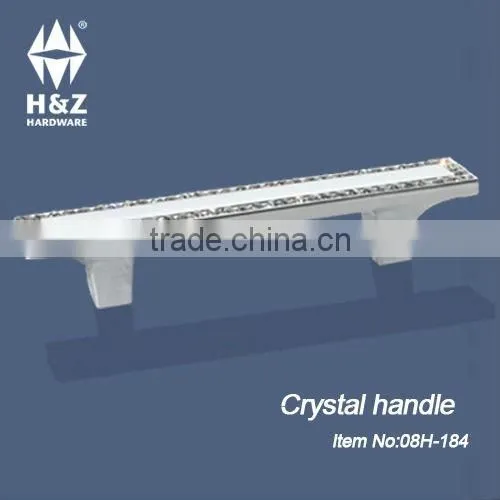 Single arch crystal knob