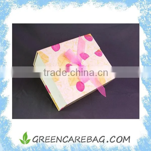 2014 customized beautiful cardboard gift boxes