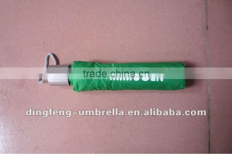 Hot sale aluminum frame green 3 folding light umbrella made in China