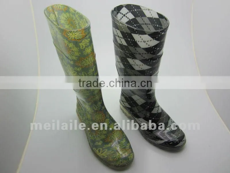 New model Colorful PVC Jelly women boots for fashion shoes