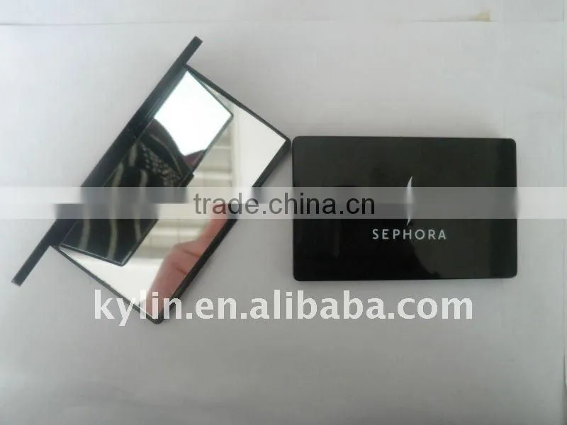 Buckles square of plastic cosmetic mirror